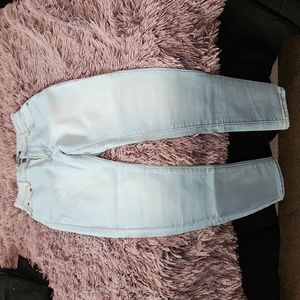 Fashion Nova skinny Size 7